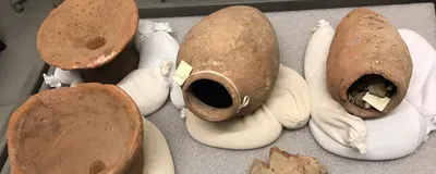 egyptian bread and beer making vessels